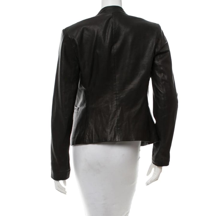 Classic Design Women Leather Blazer in Black